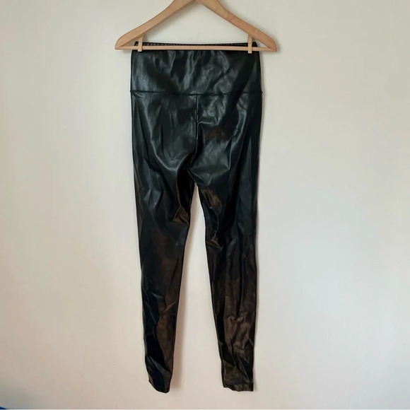 Aritzia  Wilfred Free Daria Pant Vegan Leather Leggings - Picture 4 of 9